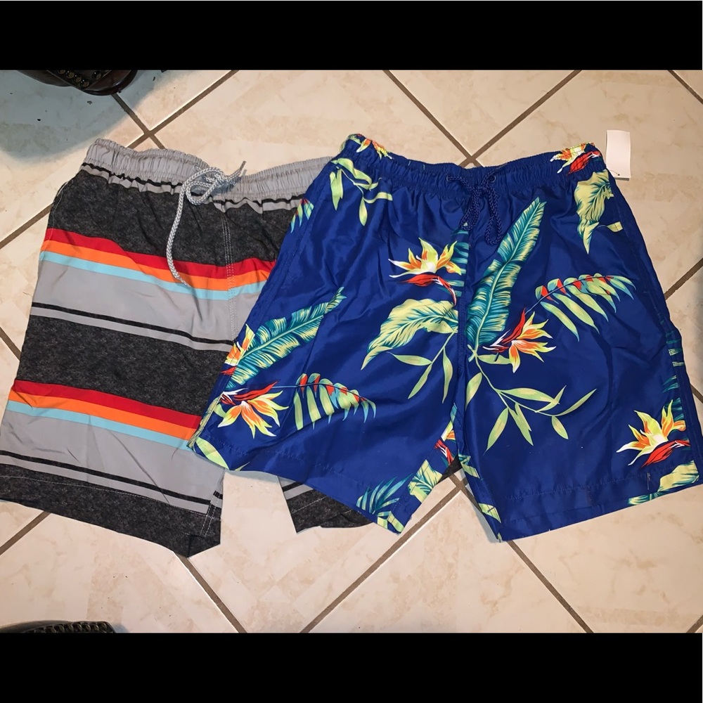 (2) Men’s Swimming Trunks, Size S